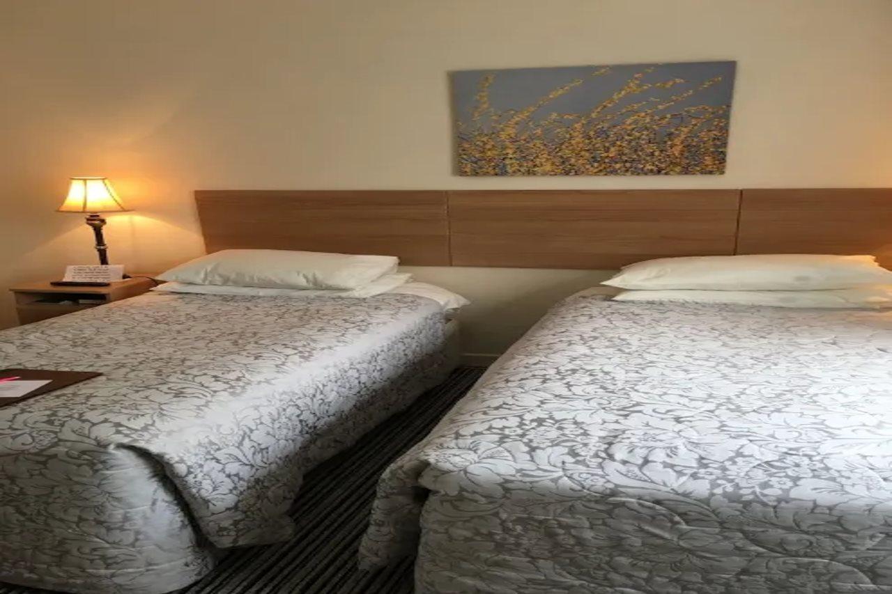 Windway House Hotel Killarney Bagian luar foto
